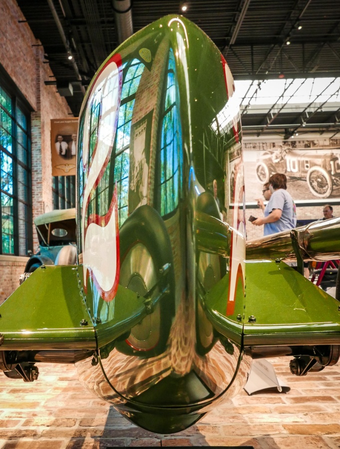 265.jpg - SKINNY BUTT MILLER.