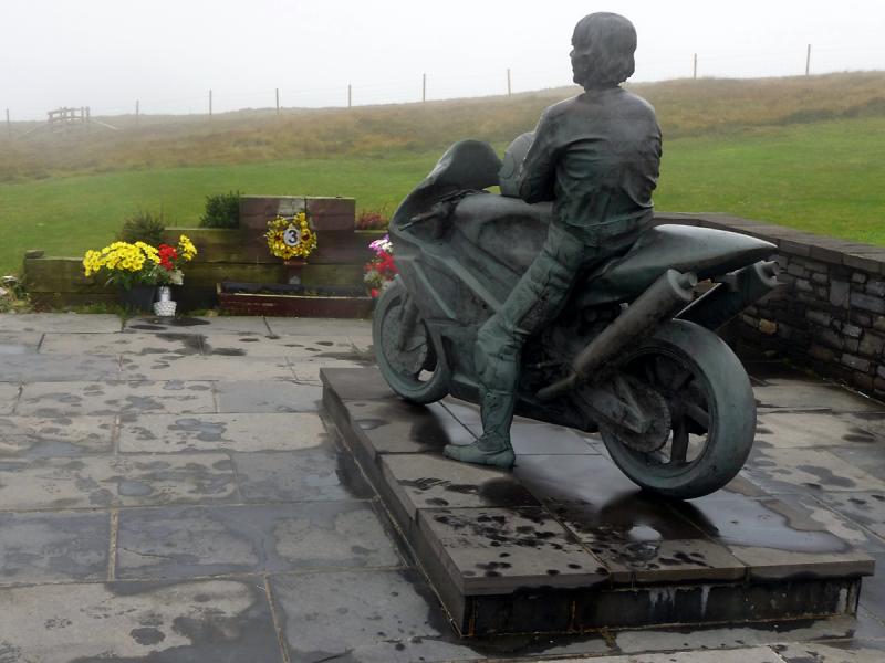P1020164.JPG - The Joey Dunlop Memorial, atop a very cold, foggy Snafel mountain.