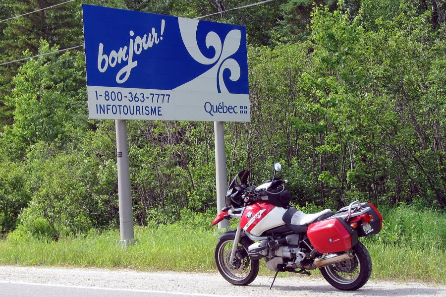 QBsign.jpg - Quebec