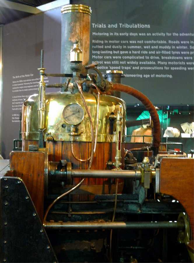 L1010259.JPG - More brass, here on an early steamer.