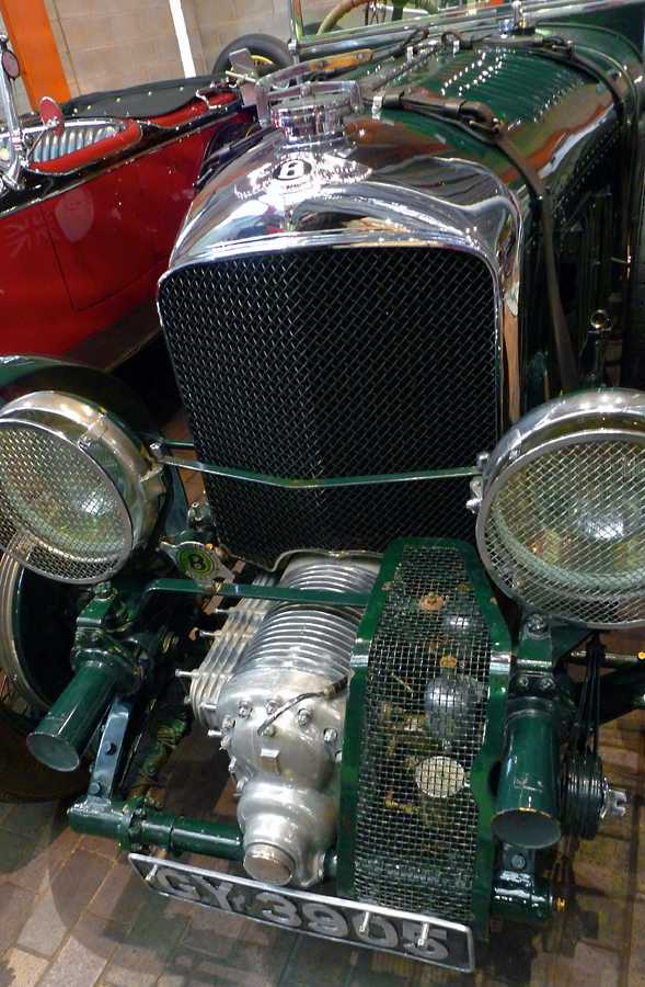 L1010291.JPG - There's nothing subtle about a Blower Bentley, it's very up front.