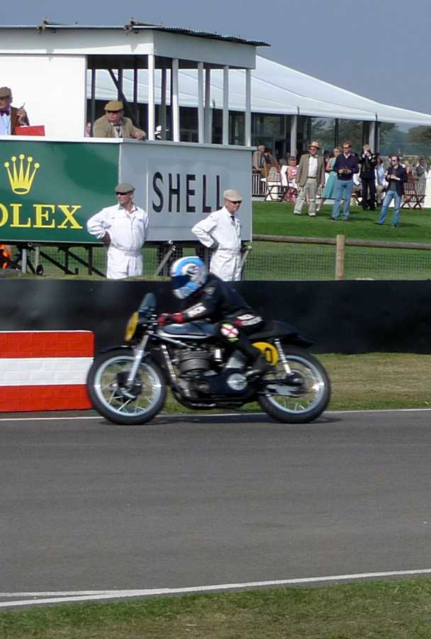 L1010689.JPG - The bikes are not the big show at Goodwood but its still impressive how quick the Brit riders are.