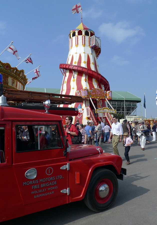 L1010704.JPG - The fire brigade was ready for action should the amusements burst into flame.